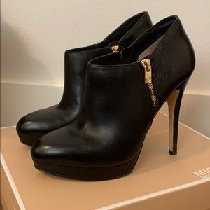 Michael Kora York Bootie